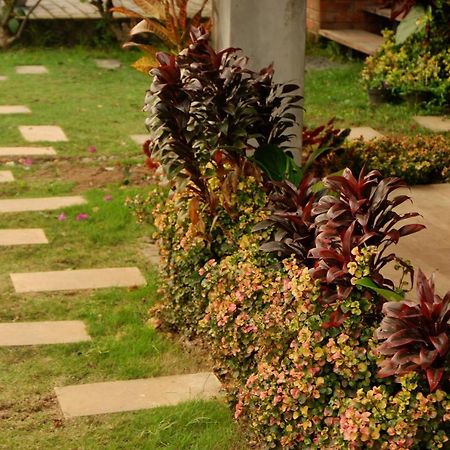 Rumah Bata Guest House Licin Exterior foto