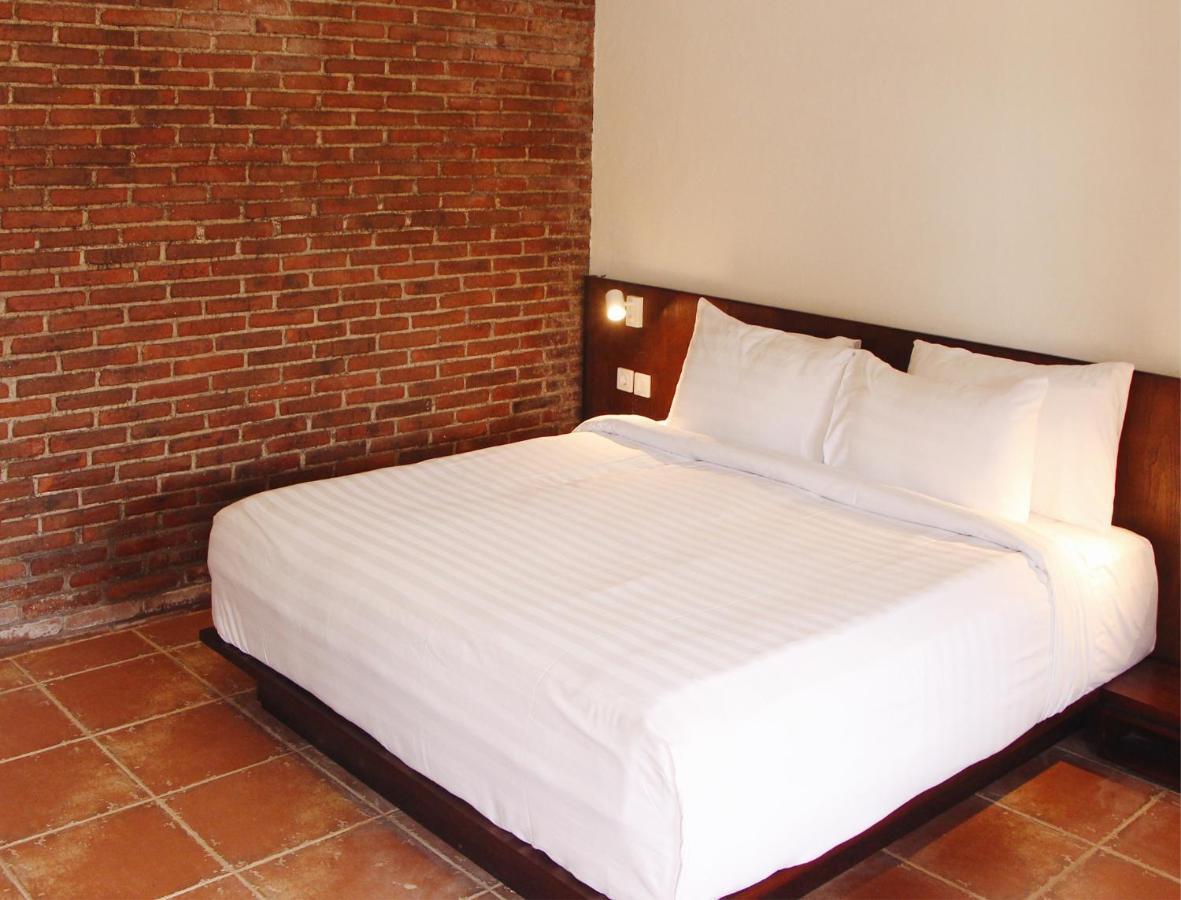 Rumah Bata Guest House Licin Exterior foto